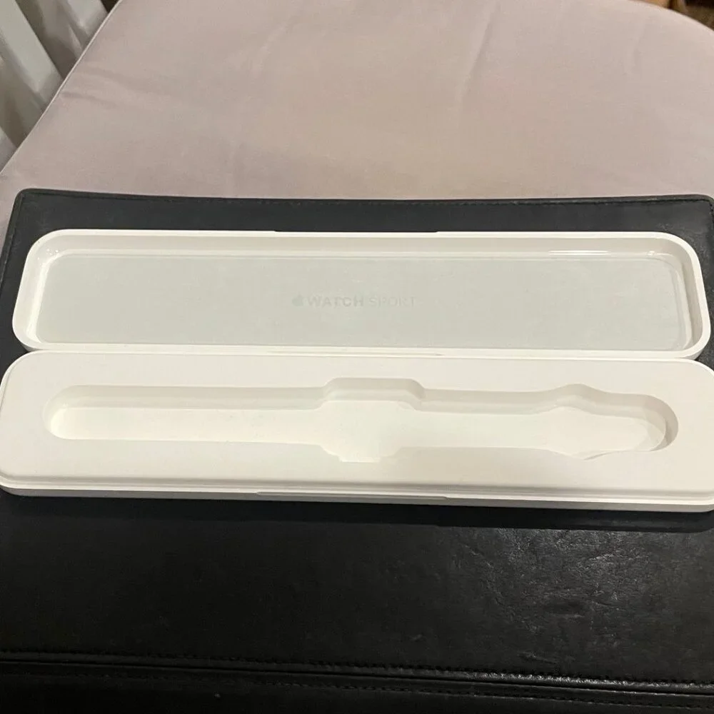 NEW Apple Watch Sport White Plastic Storage Case
